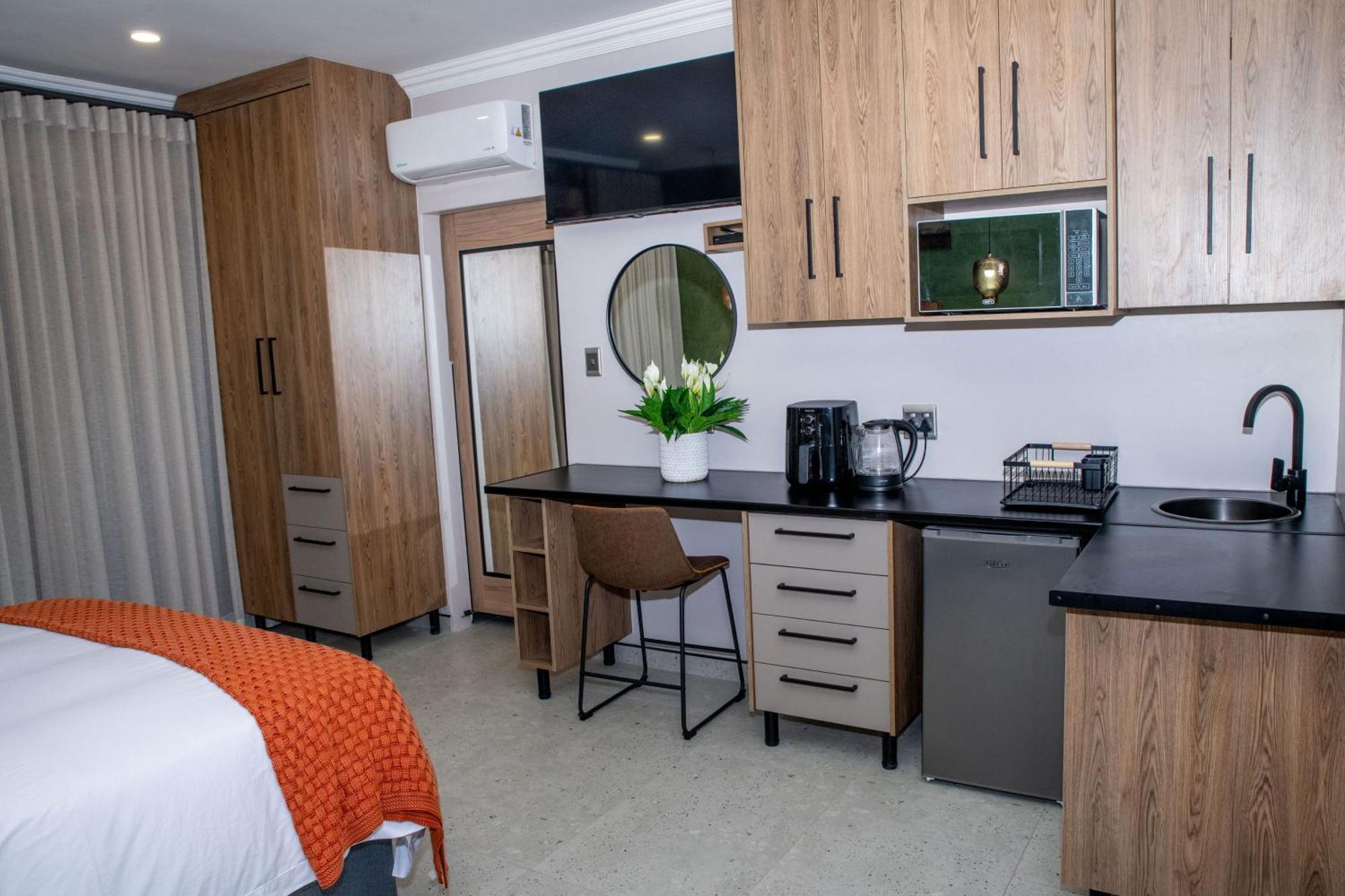 Iso'Bella Vita Guesthouse Phalaborwa Ngoại thất bức ảnh