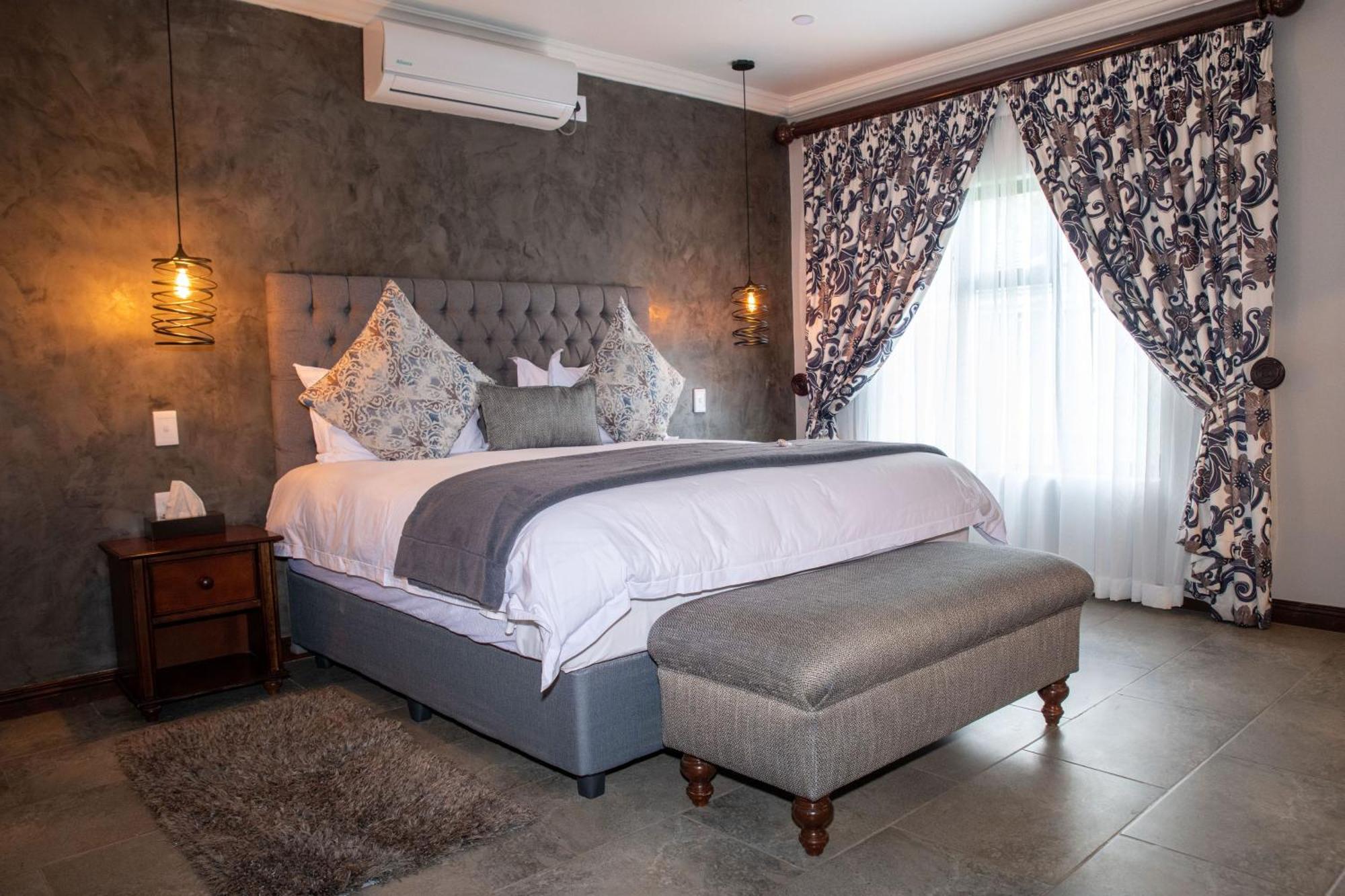 Iso'Bella Vita Guesthouse Phalaborwa Ngoại thất bức ảnh