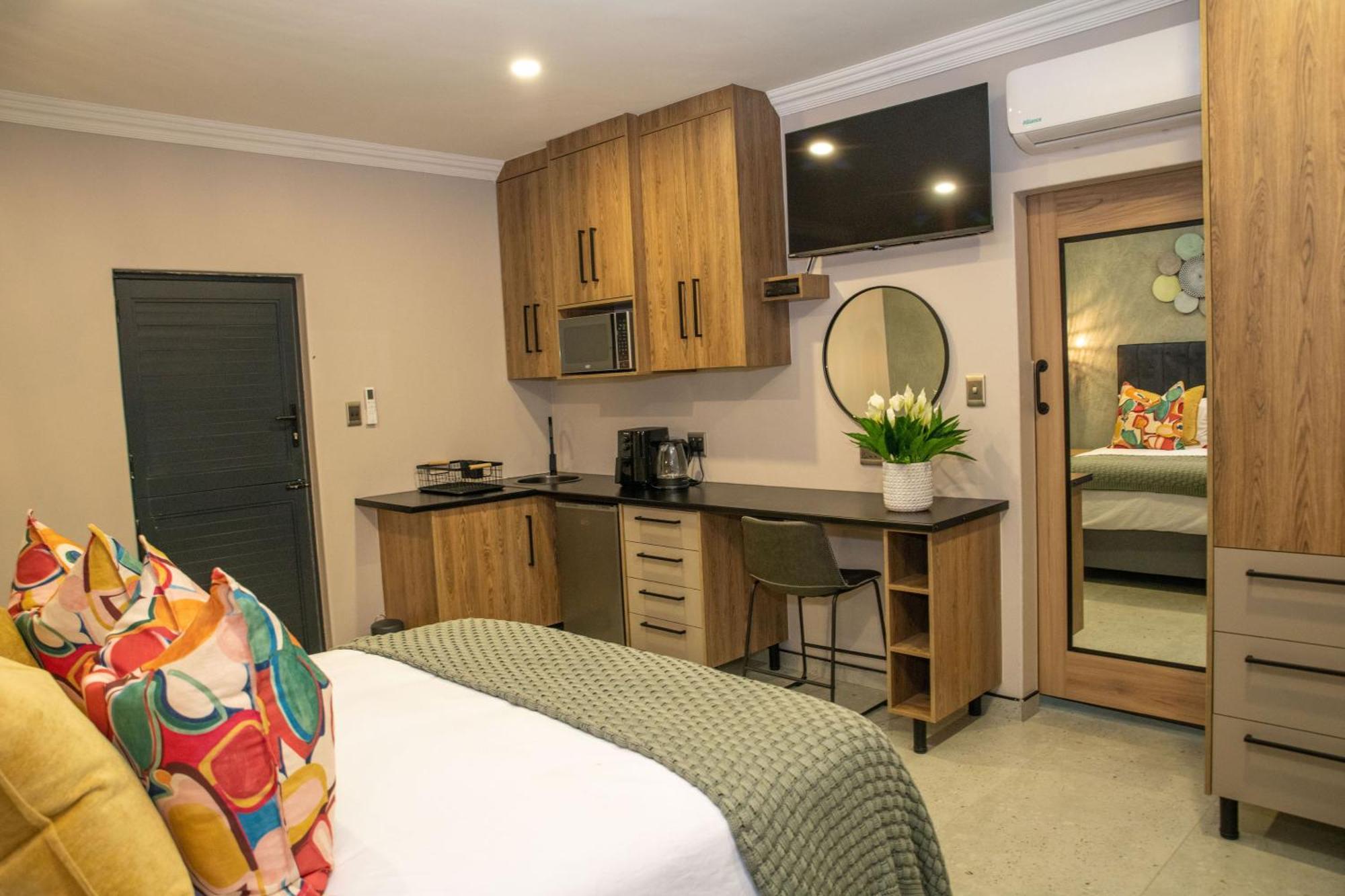 Iso'Bella Vita Guesthouse Phalaborwa Ngoại thất bức ảnh