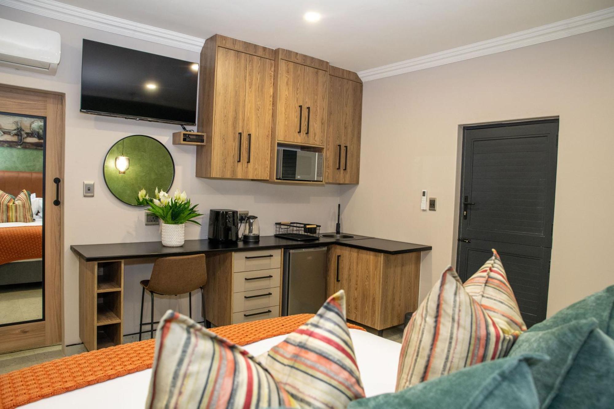 Iso'Bella Vita Guesthouse Phalaborwa Ngoại thất bức ảnh
